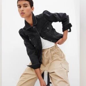 GAP | Puff Sleeve Denim Jacket CUTE! NEW WITH TAG